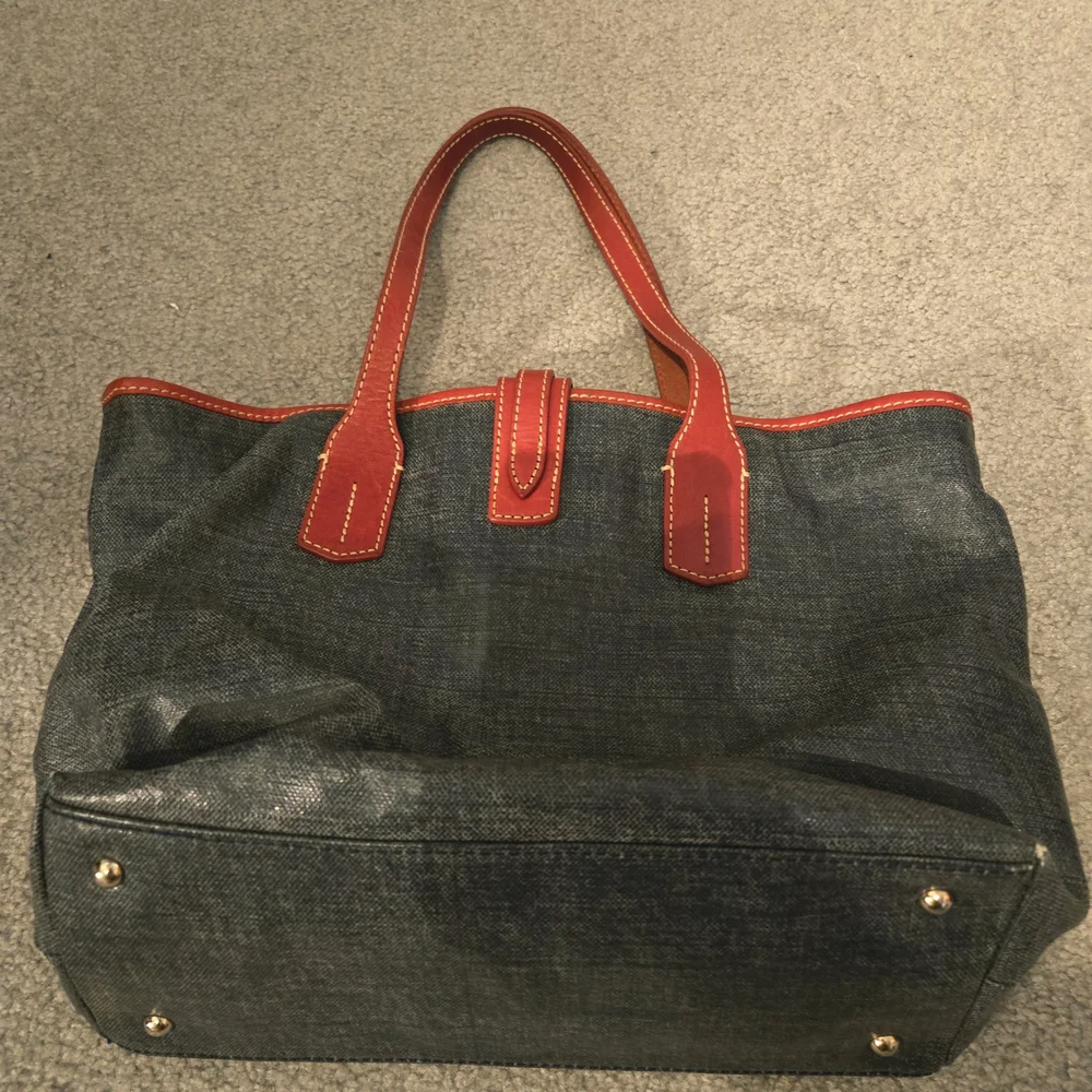 Dooney & Bourke Blue Canvas Tote Bag Red Trim Good Condition - Picture 3 of 15